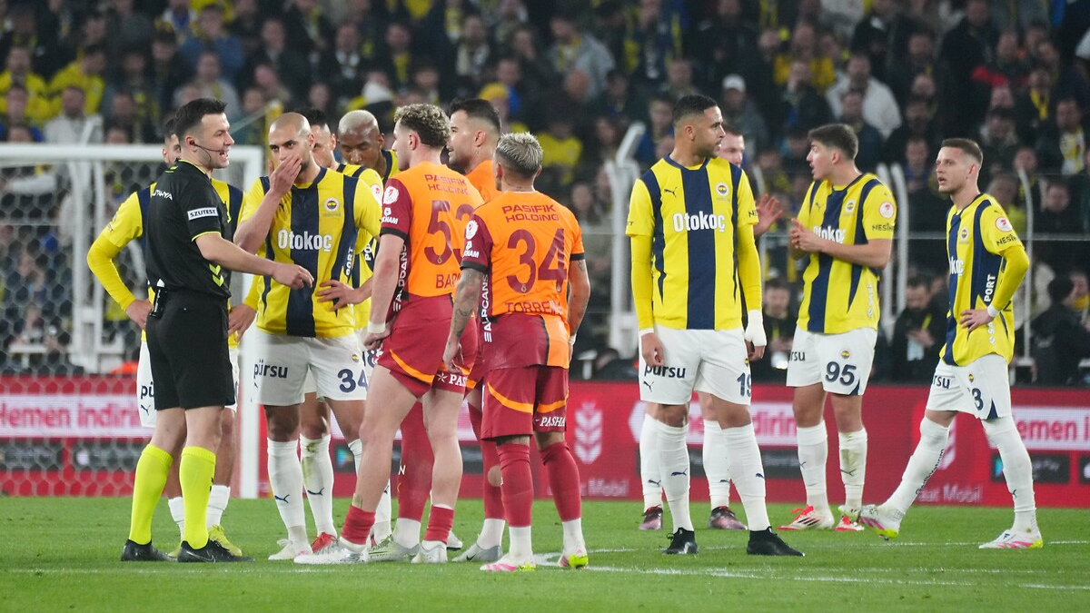 Fenerbahçe - Galatasaray derbisinde 15 futbolcu ilk heyecanını yaşayacak