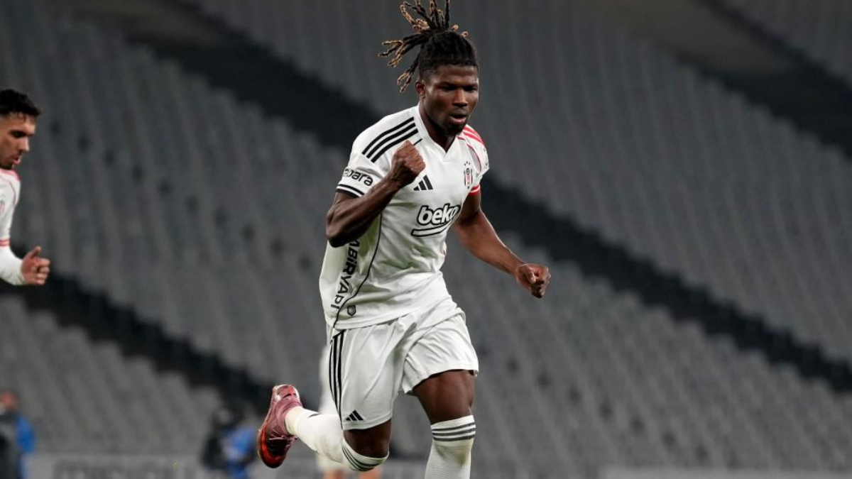 El Bilal Toure skora katkı yapmaya devam ediyor