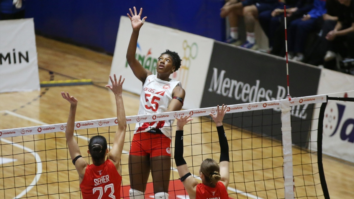 Aras Kargo, Aydın Büyükşehir Belediyespor karşısında zorlanmadı