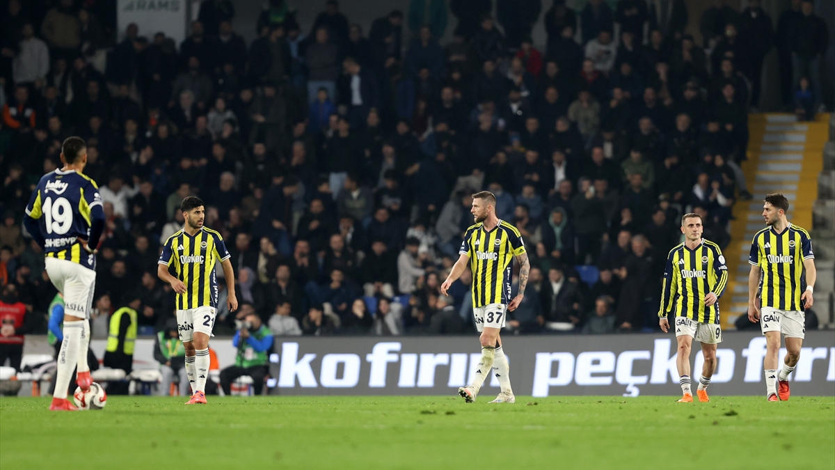 Fenerbahçe, Süper Lig'de 6. kez berabere kaldı