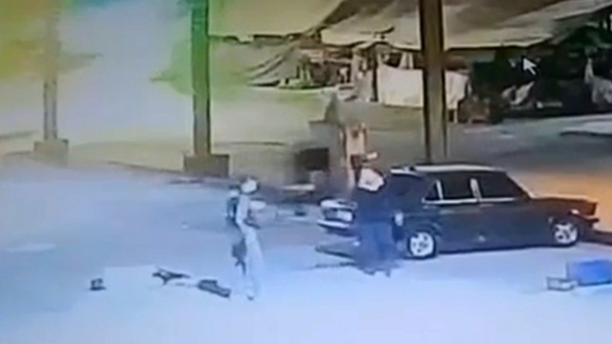 Karabük'te 1 kişinin bıçaklandığı kavganın görüntüleri ortaya çıktı