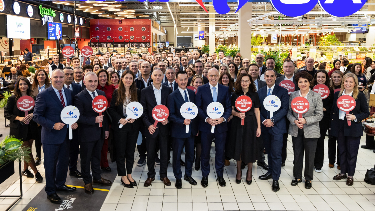CarrefourSA, 12 Aralık Mağazacılar Günü’nü 15 bin çalışanı ile kutladı