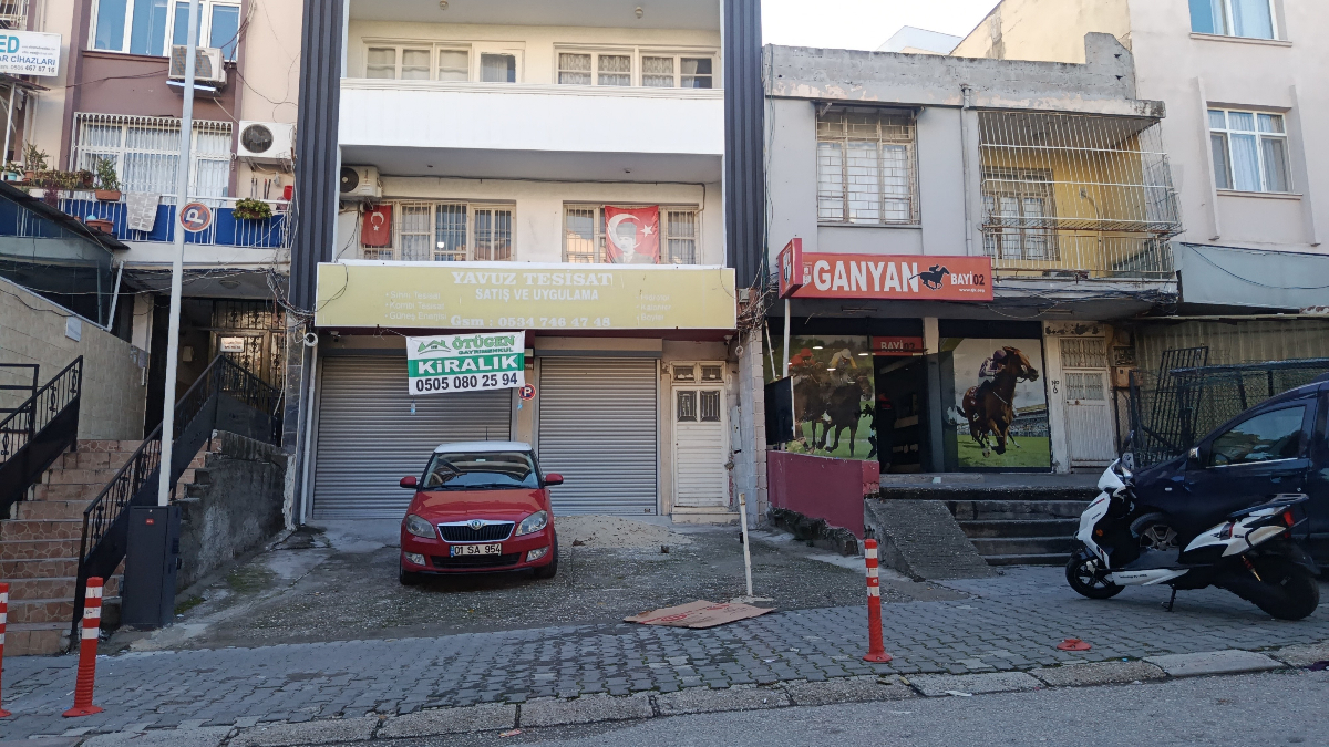 Adana'da komşusunu sokak ortasında vurup kaçan şüpheli yakalandı