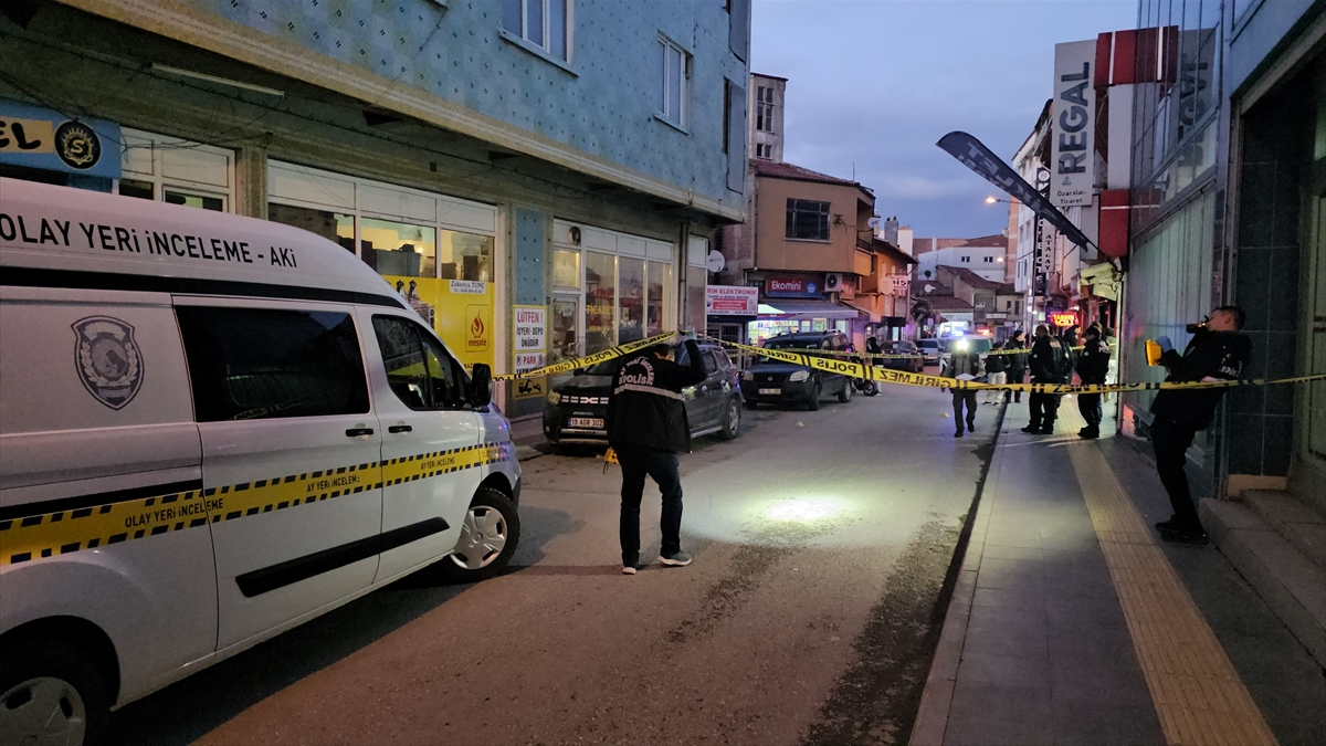 Çorum'da husumetlisinin vurduğu şahıs yaralandı