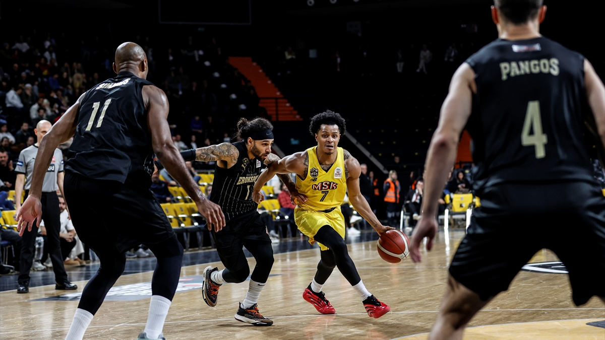 Esenler Erokspor, Mersinspor'a şans tanımadı