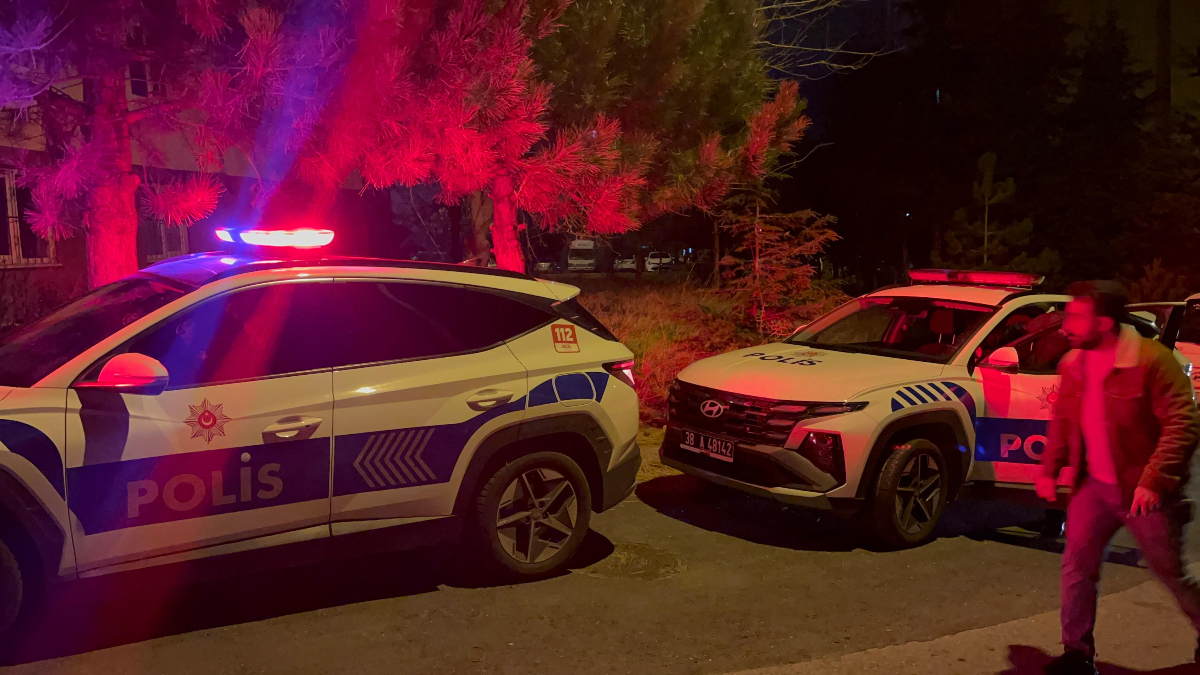 Kayseri'de eşinin eve dönmesini isteyen koca, rastgele ateş açtı