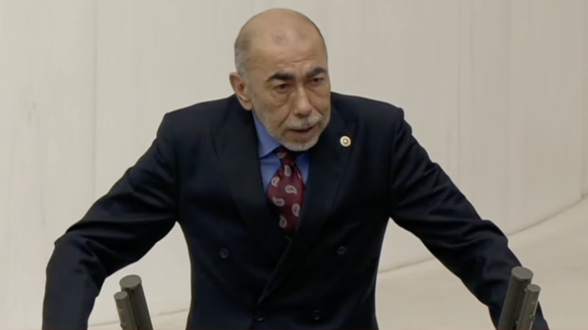 İyi Partili vekilden Murat Kurum'a övgü: Biz sizden razıyız