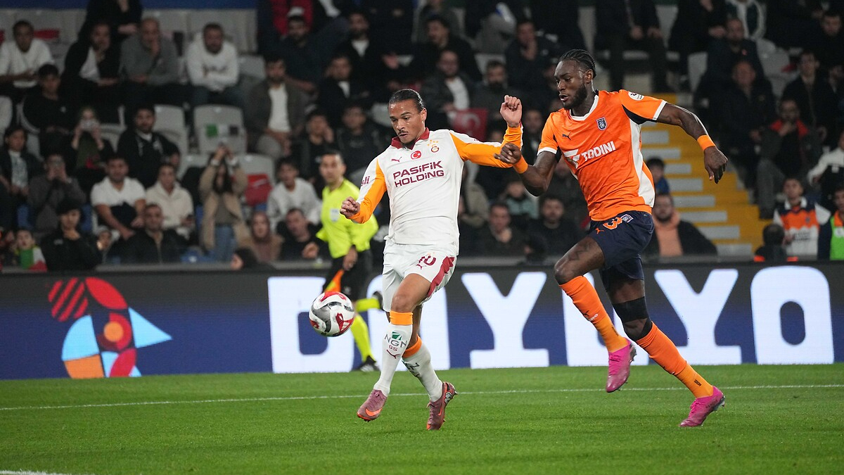 Galatasaray - Başakşehir maçının ilk 11'leri