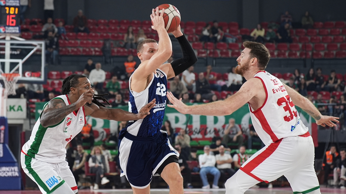 Bahçeşehir Koleji, Karşıyaka deplasmanında kazandı