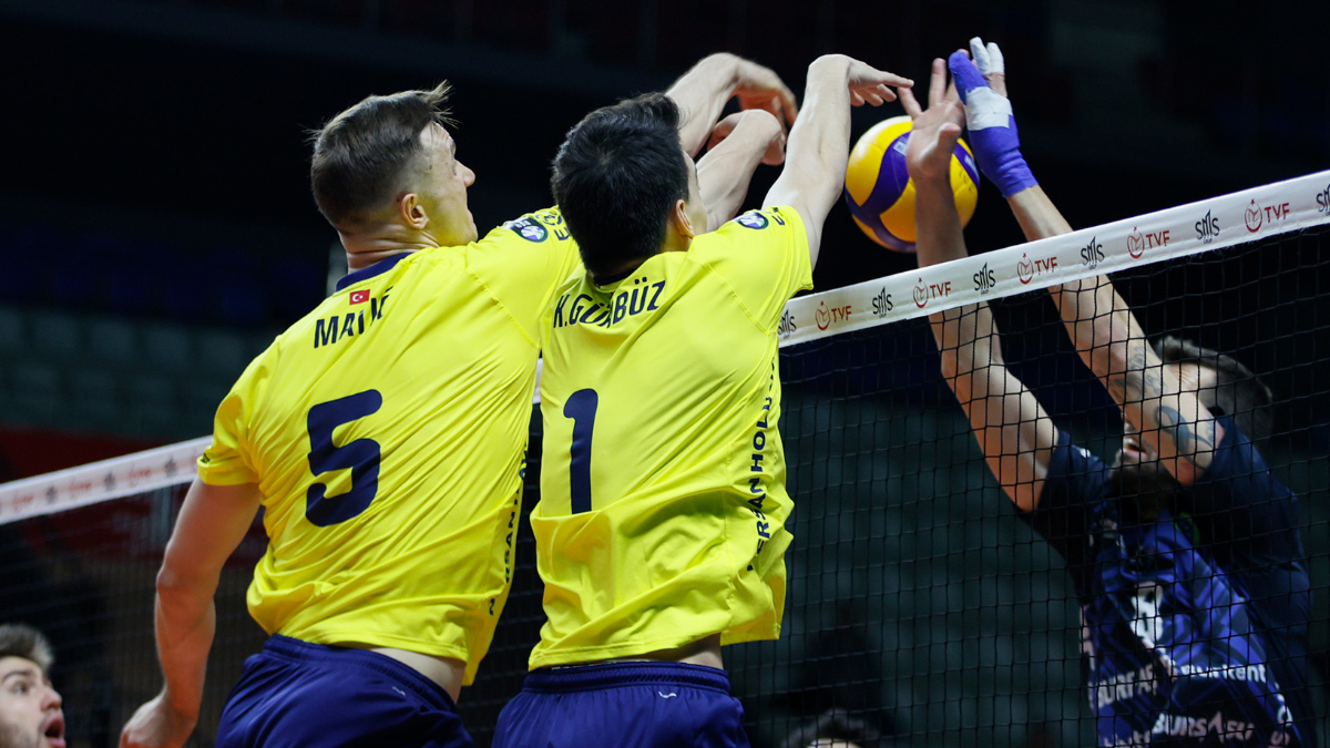 Bursa Büyükşehir Belediyespor, Fenerbahçe'yi mağlup etti