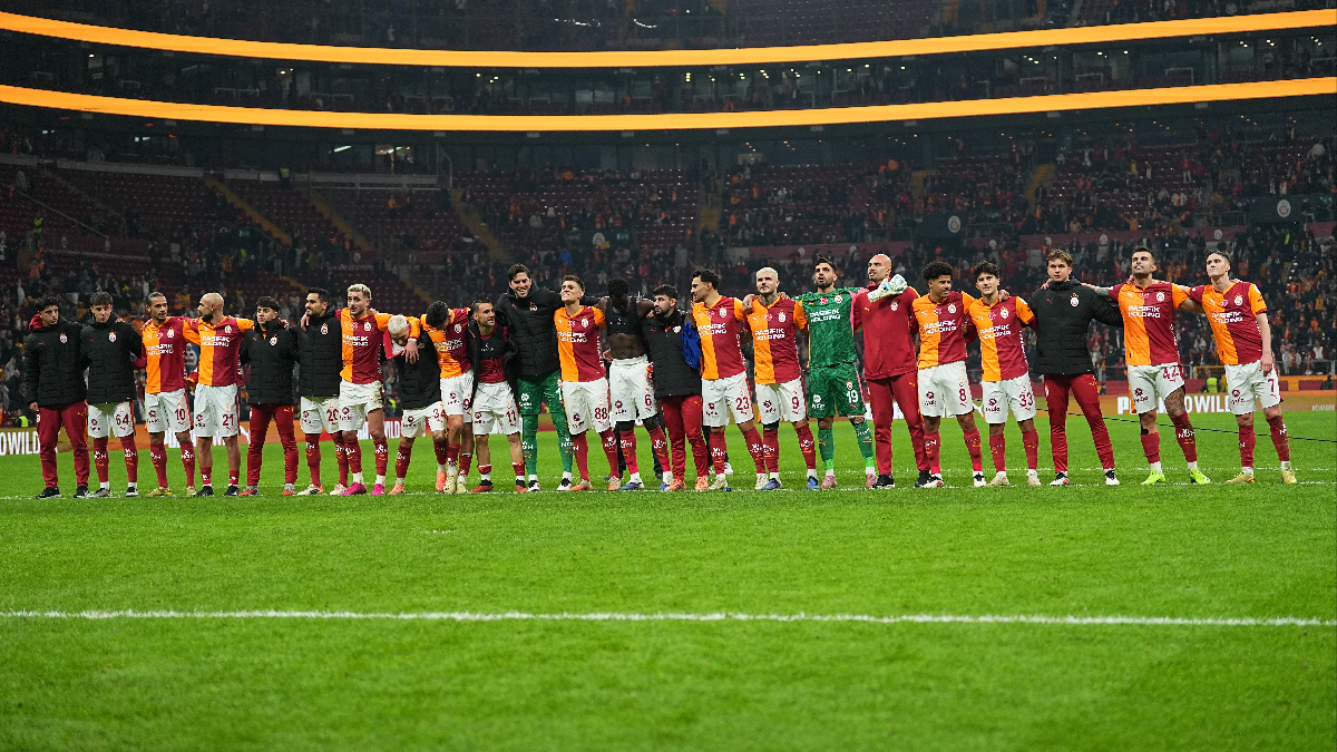 Galatasaray, Süper Lig'de ilk yarıyı lider tamamladı