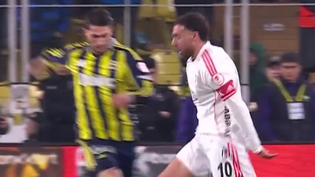 Beşiktaş'tan devre arasında hakeme tepki!