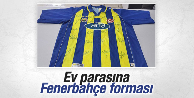 Ev Parasina Imzali Fenerbahce Formasi