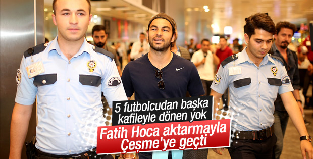 A Milli Futbol Takımı Fransa'dan döndü