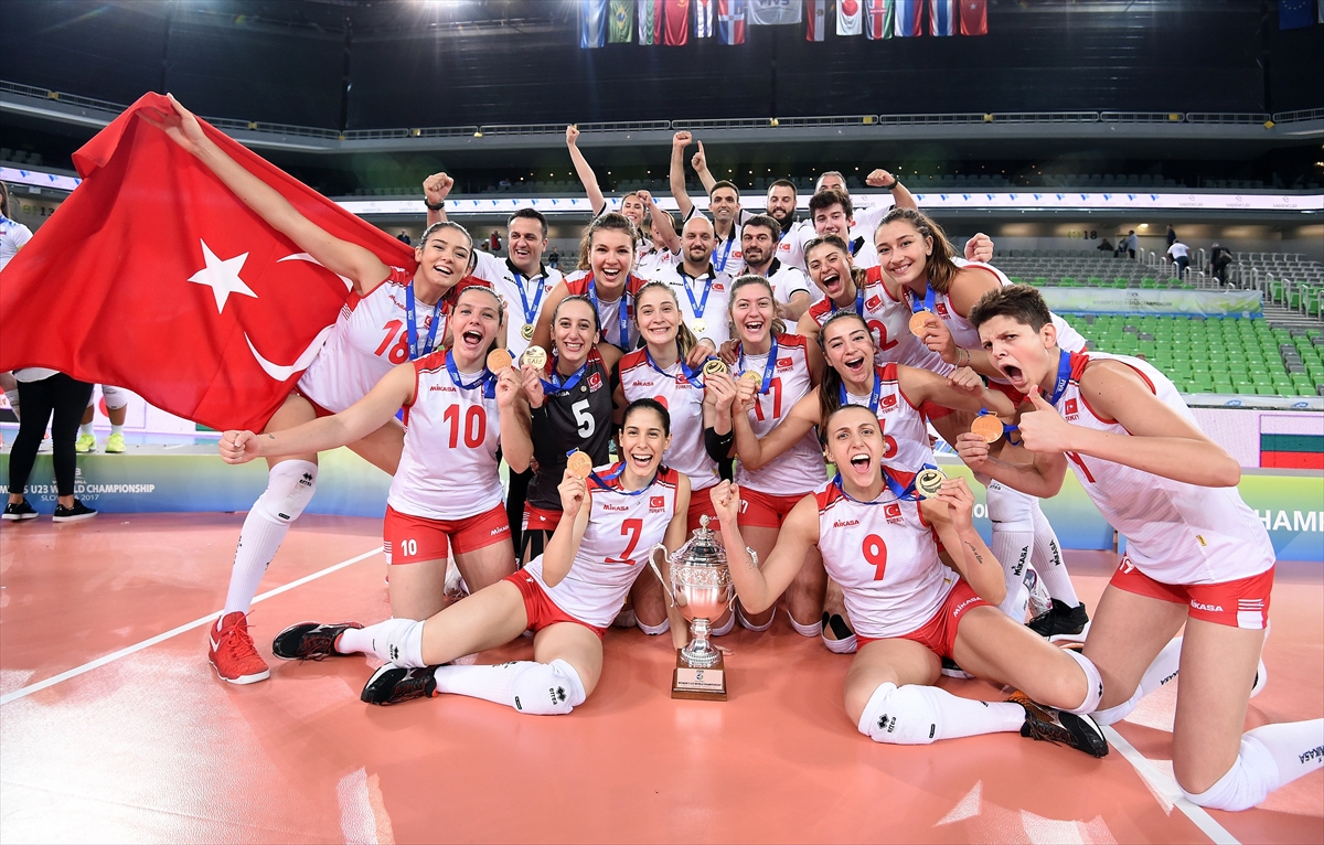 23 Yaş Altı Kadın Voleybolcular Dünya Şampiyonu