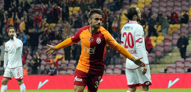 Galatasaray Emre Mor Un Formasini Bile Basmisti
