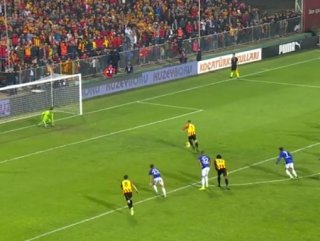 Fenerbahçe yine kural hatası yapıldı diyor #1