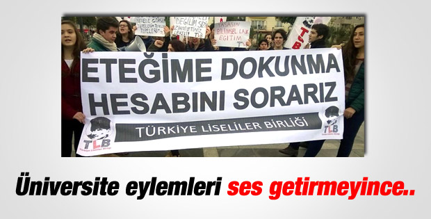 Liselilerden eteğime dokunma eylemi