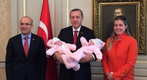 Maliye Bakanı Mehmet Şimşek'in kızı yoğun bakımda