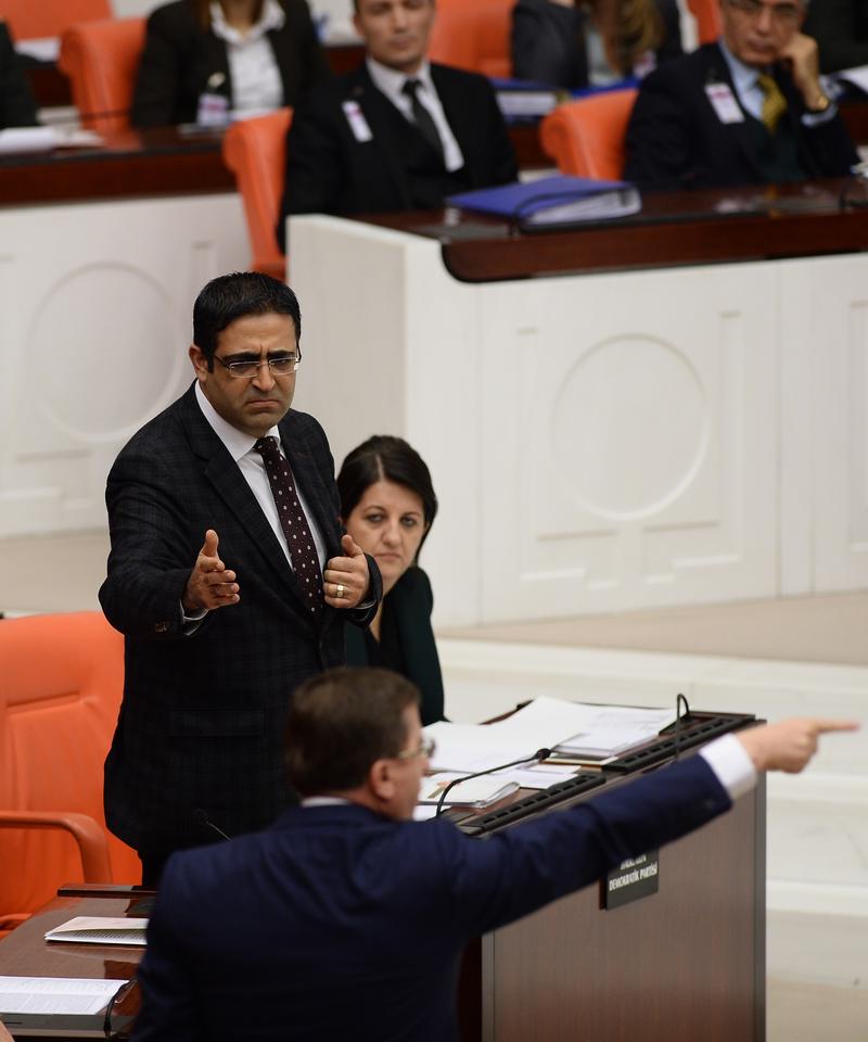 TBMM Kürdistan kavgasıyla sallandı! - Resim: 3