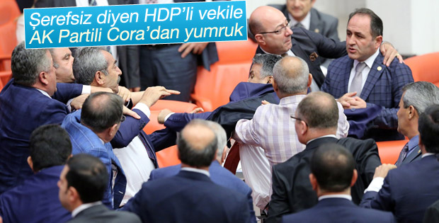 Meclis'te şerefsiz kavgası