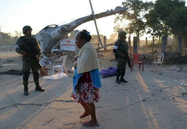 Meksika'da helikopter kazası: 13 ölü 15 yaralı