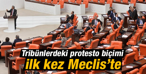 Milletvekilleri Kamer Genç'e sırtını döndü