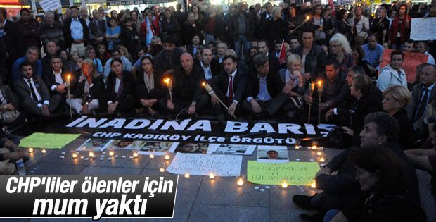 CHP'li vekiller Ankara'da ölenler için mum yaktı