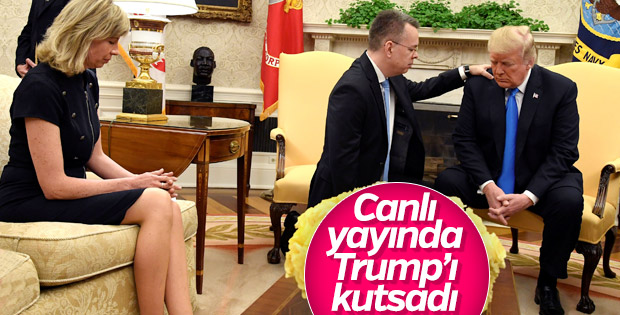 Rahip Brunson Trump'ı kutsadı
