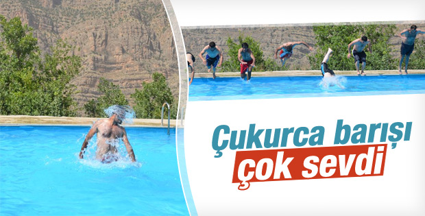 Çukurcalıların olimpik havuz keyfi