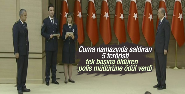 Erdoğan'dan kahraman polis müdürüne ödül