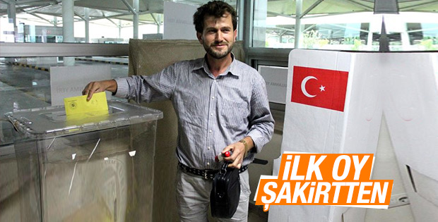 1 Kasım genel seçimleri için ilk oylar atıldı