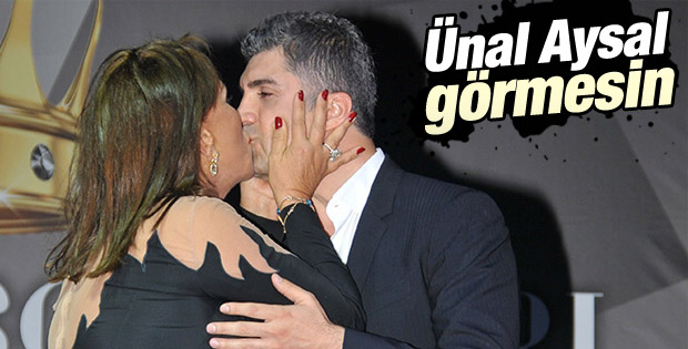 Ahu Aysal Özcan Deniz'i dudağından öptü