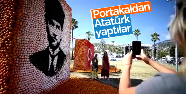 Finike'yi 50 ton portakaldan heykelle süslediler