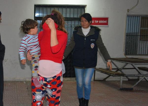 Adana'da polise yakalanmamak için Cono dili oluşturdular