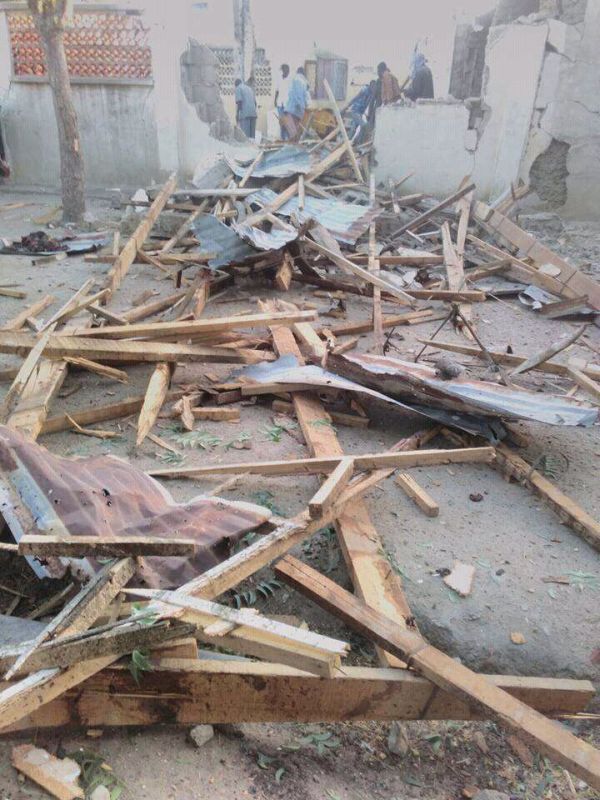 Nijerya'da camide intihar saldırısı: 11 ölü