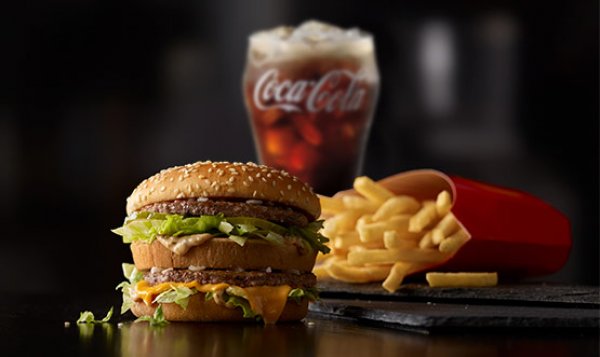 İyi bir şekilde, evde bir hamburger pişirmeye ne dersiniz İyi bir şekilde, evde bir hamburger pişirmeye ne dersiniz