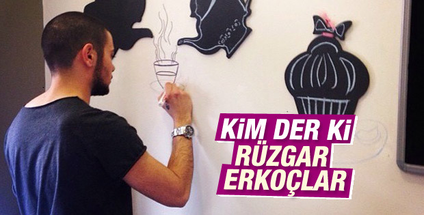 Rüzgar Erkoçlar subay tıraşı oldu