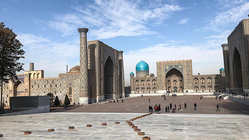 Özbekistan, turist bekliyor