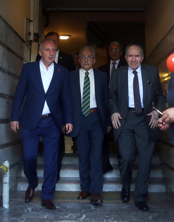 İnce, eski CHP'lilerle buluştu