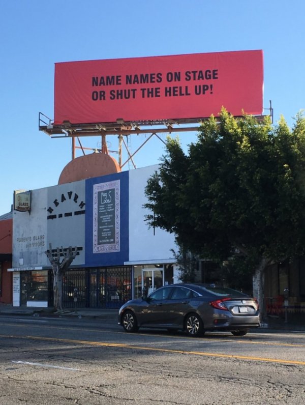 Hollywood protestosu bilboard'larda