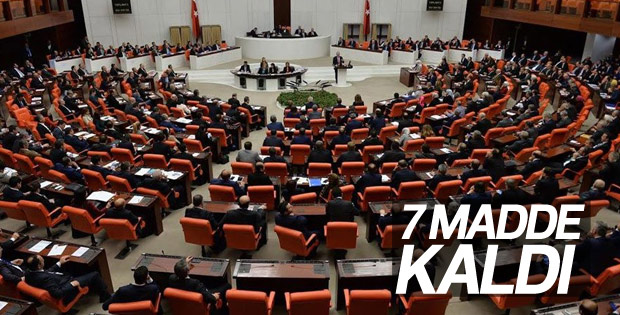 Anayasa değişiklik teklifinde 9., 10. ve 11. maddeler kabul edildi