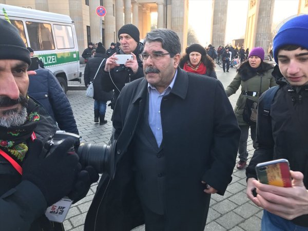Salih Müslim, Berlin'de ortaya çıktı