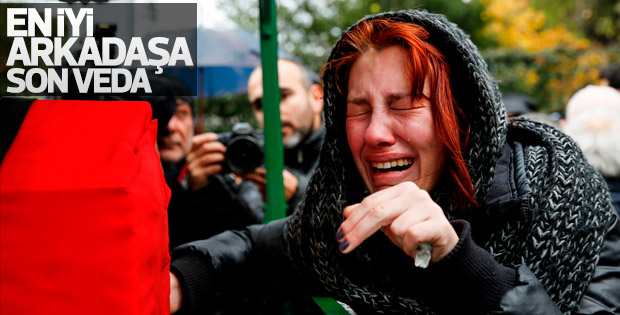 Selin Çelik son yolculuğuna uğurladı