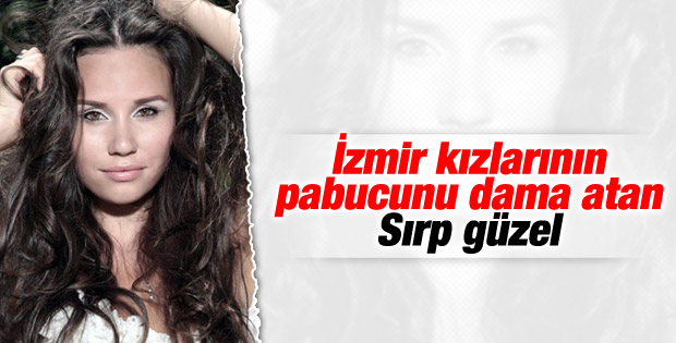 Sırp güzel İzmir'deki Kemeraltı'nı dünyaya tanıtacak