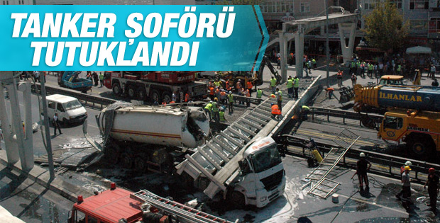 Avcılar'da üst geçidi yıkan şoför tutuklandı İZLE