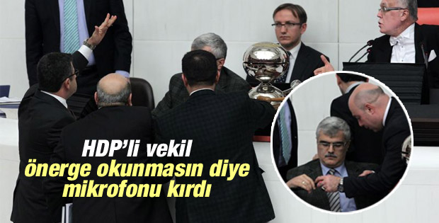 HDP'li Zozani TBMM'de mikrofon kırdı