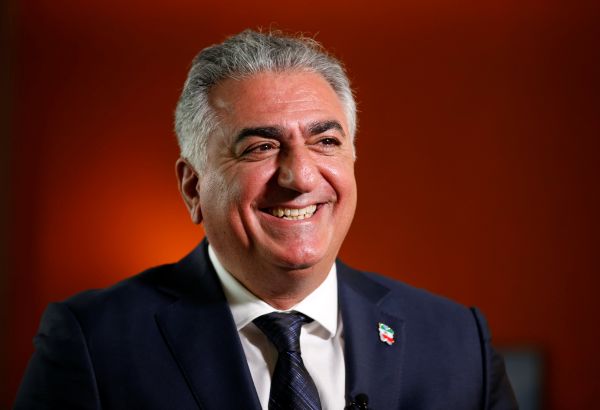 Reza Pahlavi asks for support from US