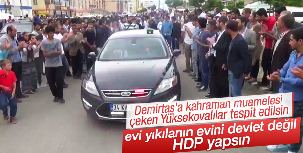 Yüksekova'da Demirtaş'a yoğun ilgi