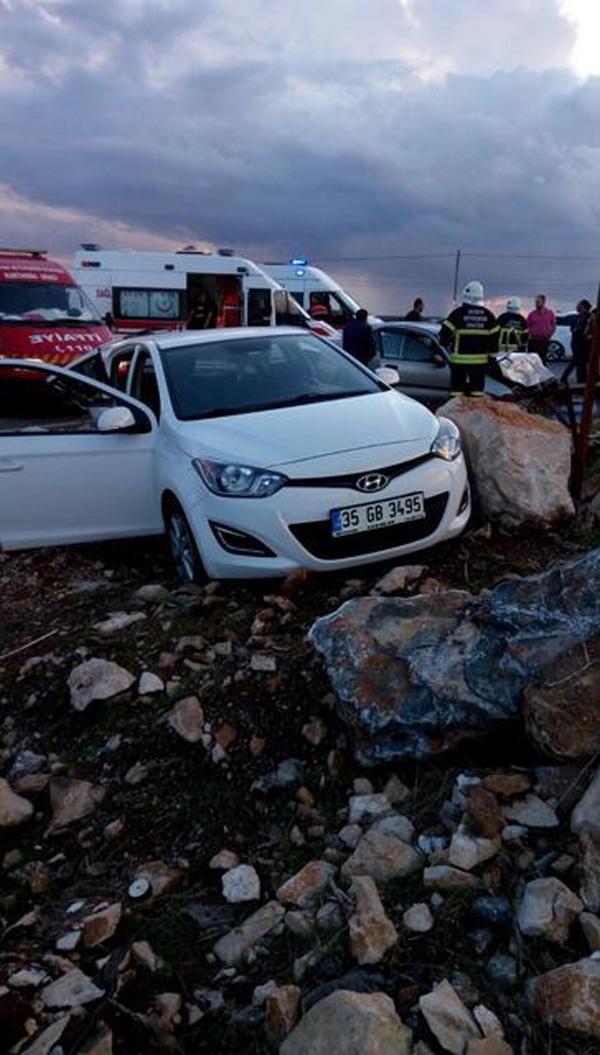 Aydın'daki kazada 2'si ağır 9 kişi yaralandı